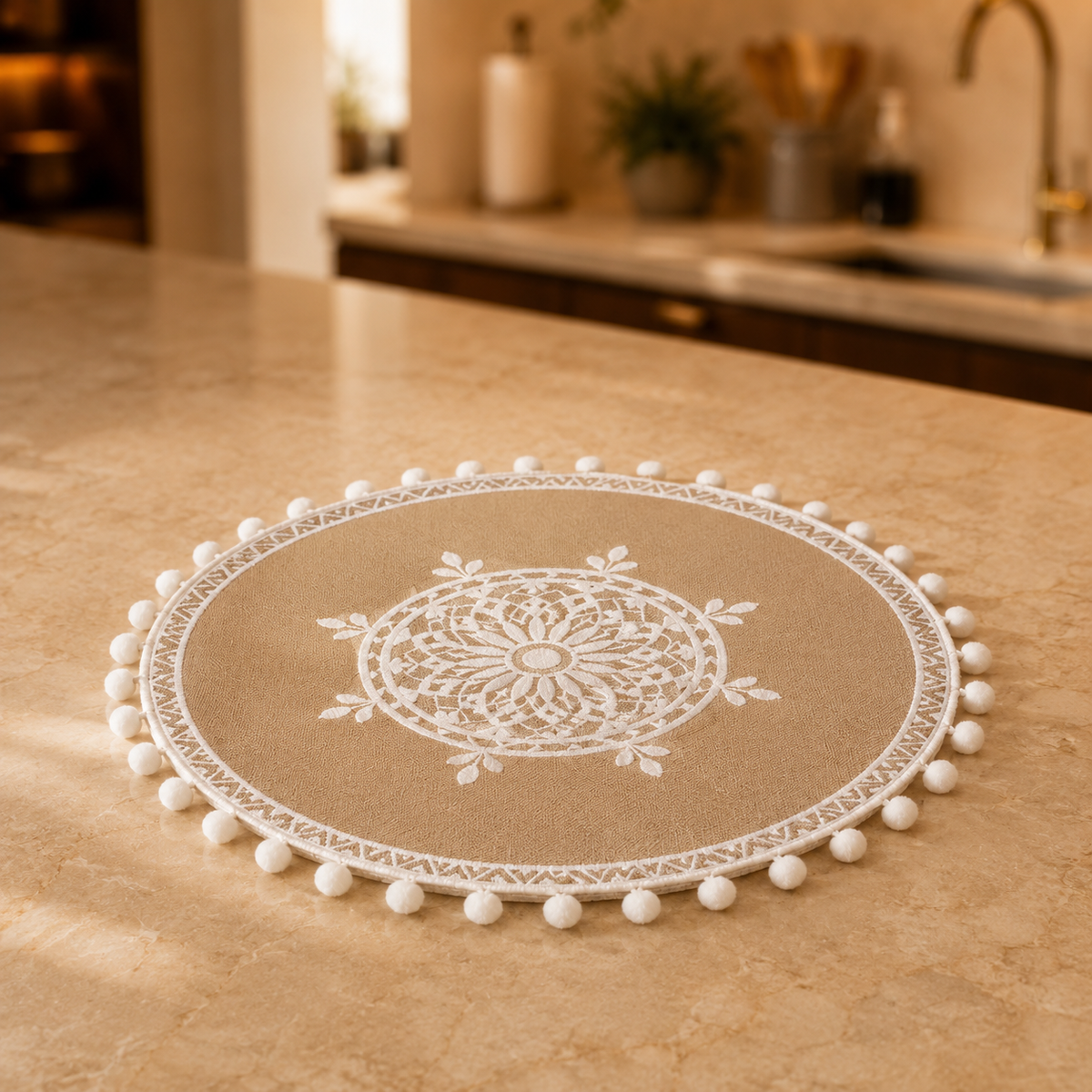 Sousplat Decorativo Mandala - Acabamento em Pompons
