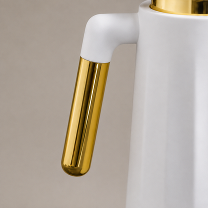 Garrafa Térmica Siena Com Acionamento Superior - Branco e Dourado
