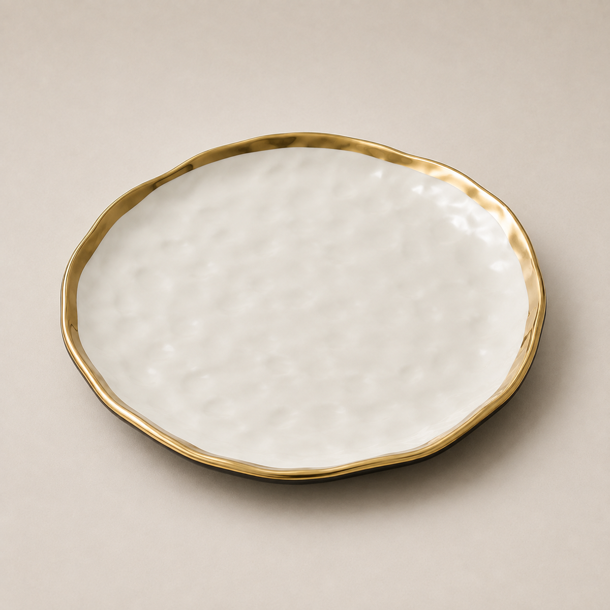 Prato Cerâmico Orgânico Borda Dourada - Ivory
